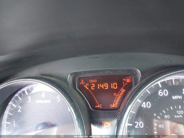 Nissan Versa 1.6 Sv