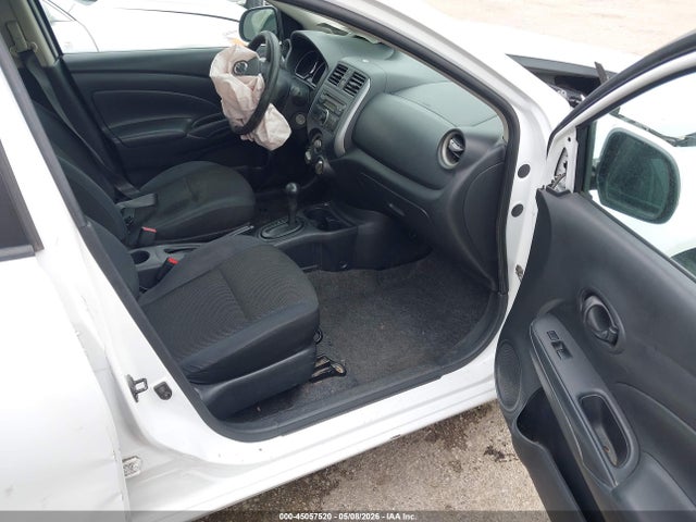 Nissan Versa 1.6 Sv