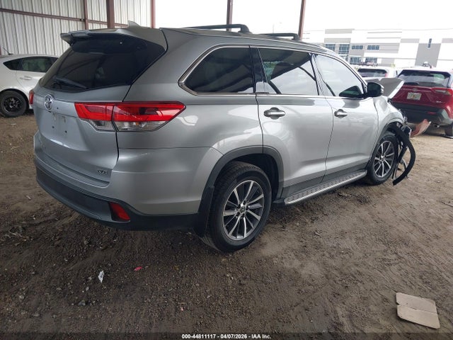 Toyota Highlander Xle