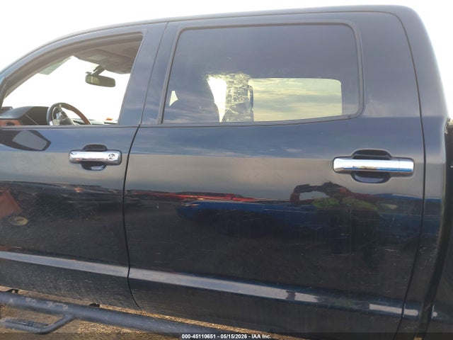 Toyota Tundra Platinum 5.7l V8