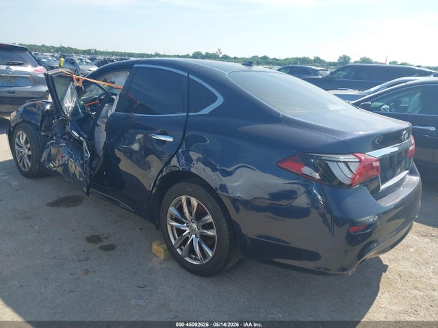 INFINITI Q70 3.7 Luxe