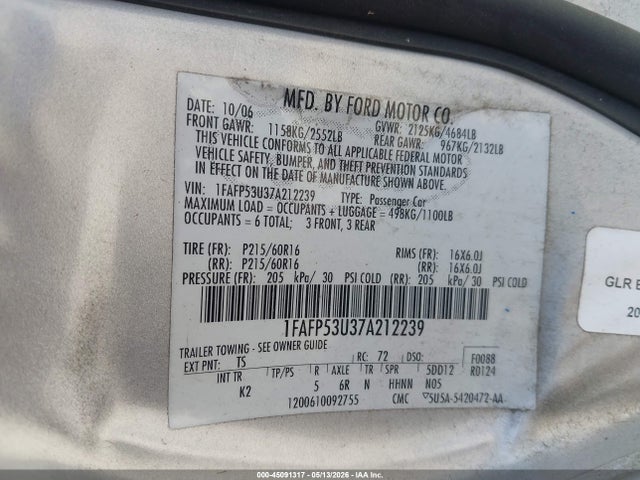 Ford Taurus Se