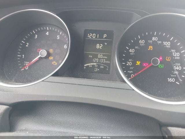 Volkswagen Jetta 1.4t S