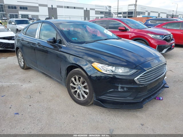 Salvage Ford Fusion Image