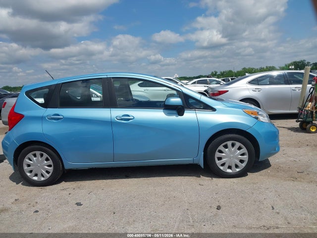 Nissan Versa Sv