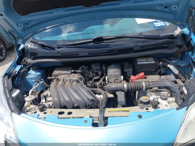 Nissan Versa Sv