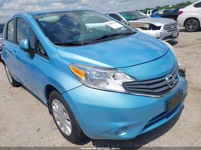 Salvage Nissan Versa Image