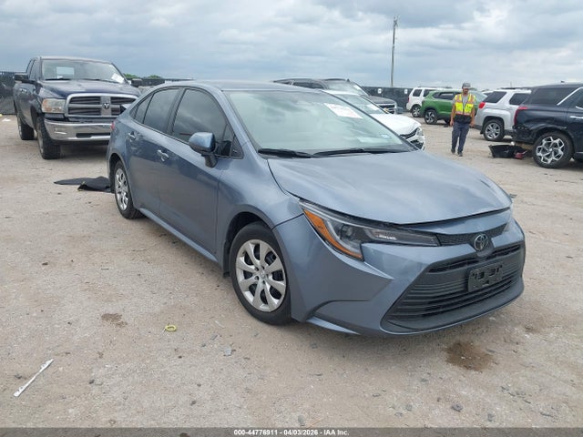Salvage Toyota Corolla Image