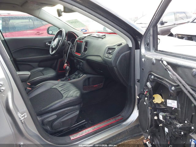 Jeep Compass Trailhawk 4x4
