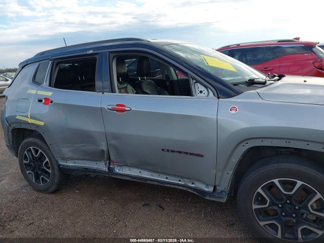 Jeep Compass Trailhawk 4x4