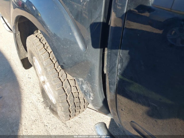 Nissan Frontier Sv