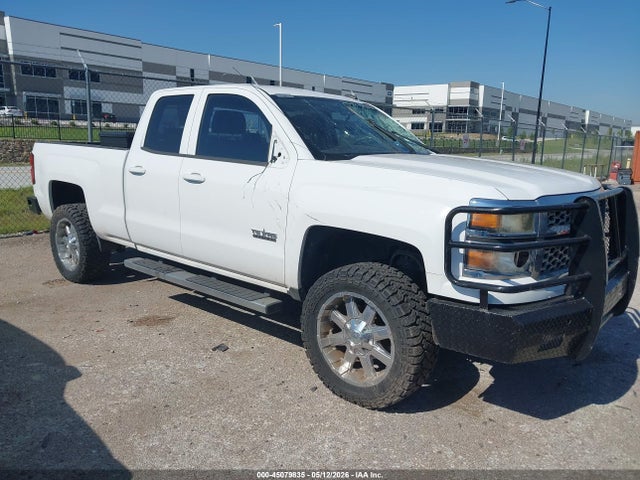 Salvage Chevrolet Silverado 1500 Image