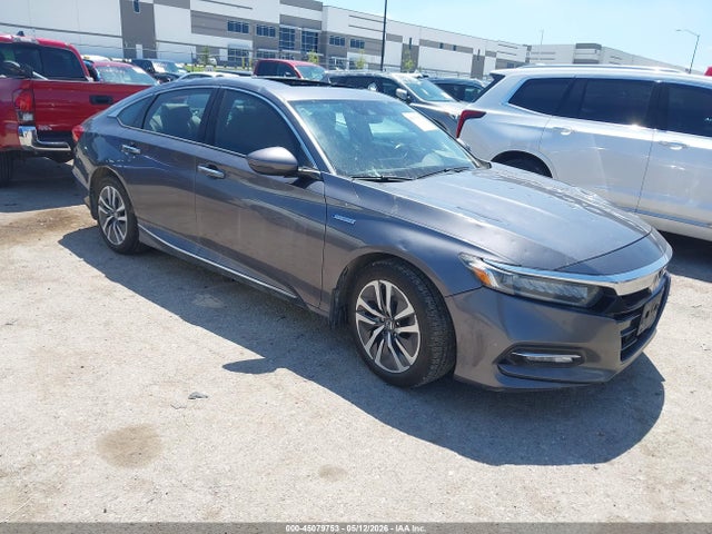 Salvage Honda Accord Image
