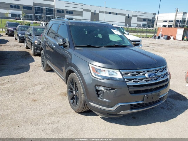Salvage Ford Explorer Image