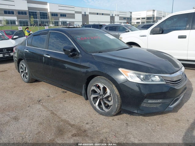 Salvage Honda Accord Image