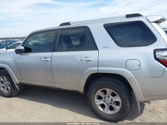 Toyota 4Runner Sr5
