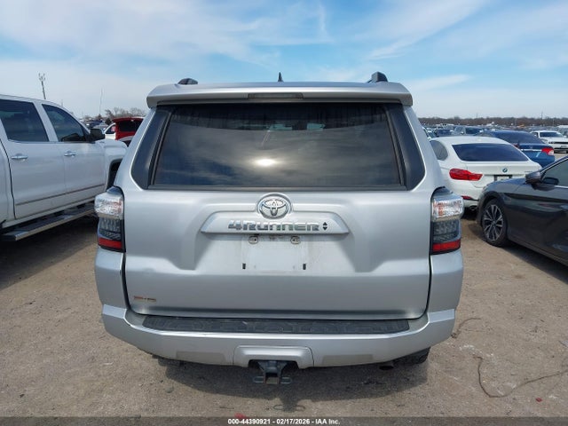 Toyota 4Runner Sr5