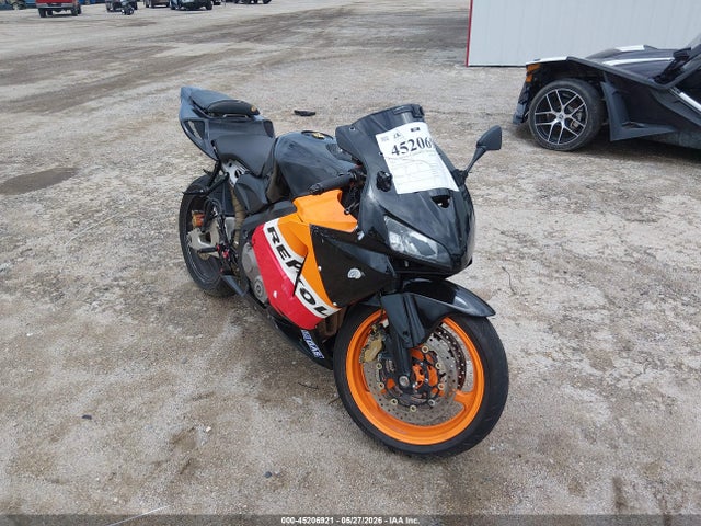 Salvage Honda Cbr600 Image
