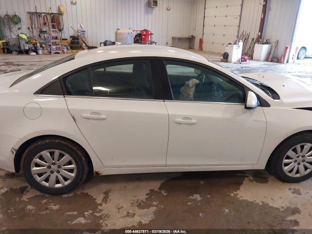 Chevrolet Cruze 1lt