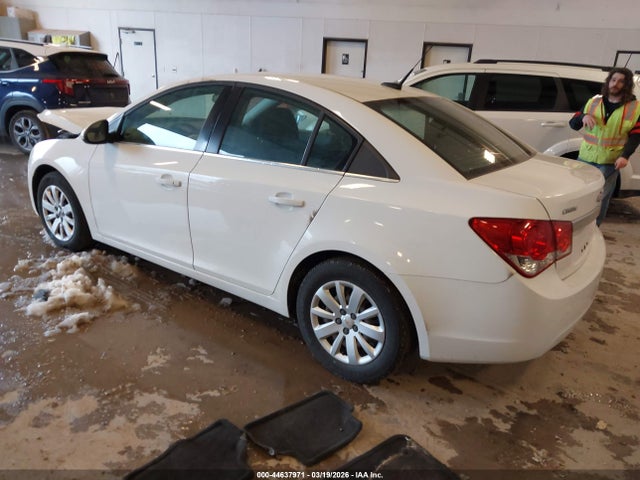 Chevrolet Cruze 1lt