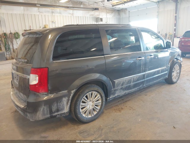 Chrysler Town & Country Touring-l