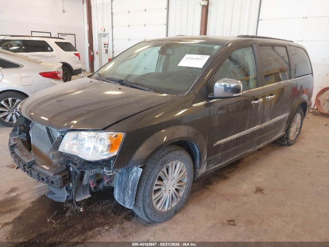 Chrysler Town & Country Touring-l
