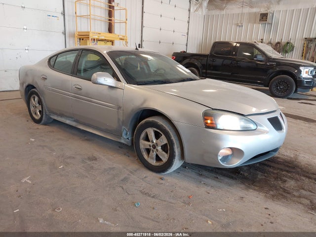 Salvage Pontiac Grand Prix Image