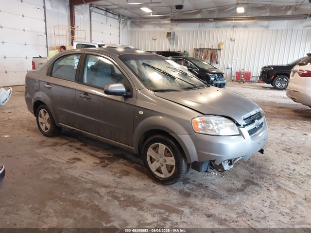 Salvage Chevrolet Aveo Image