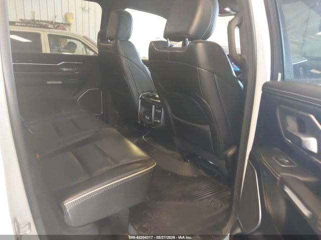 Ram 1500 Laramie  4x4 5'7 Box
