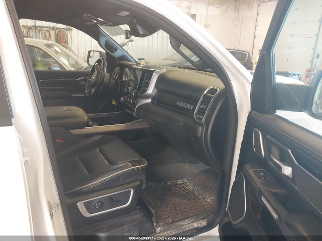Ram 1500 Laramie  4x4 5'7 Box