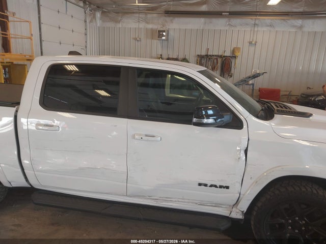 Ram 1500 Laramie  4x4 5'7 Box