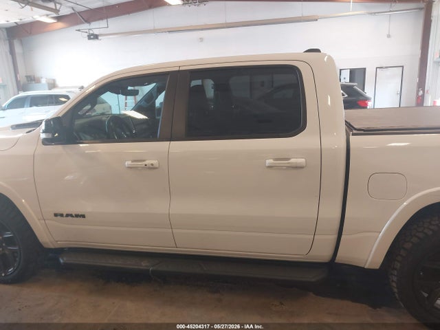 Ram 1500 Laramie  4x4 5'7 Box