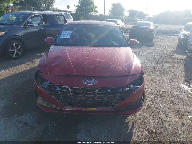 Hyundai ELANTRA Limited