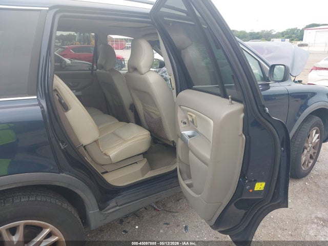 Volvo XC90 T6