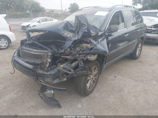 Volvo XC90 T6