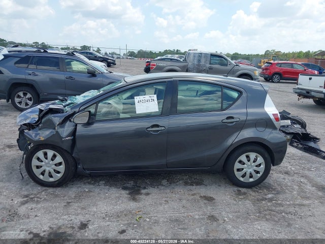 Toyota Prius c One