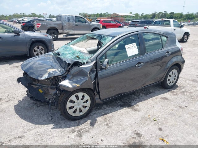 Toyota Prius c One