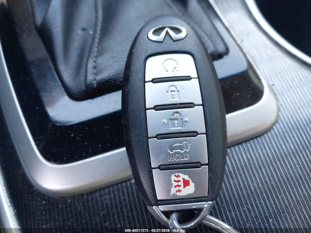 INFINITI Qx