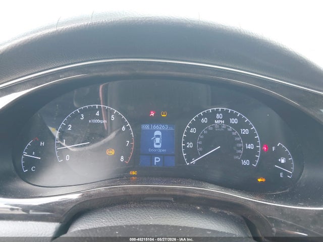 Hyundai Genesis 3.8