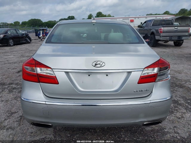 Hyundai Genesis 3.8