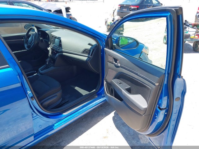 Hyundai ELANTRA Value Edition