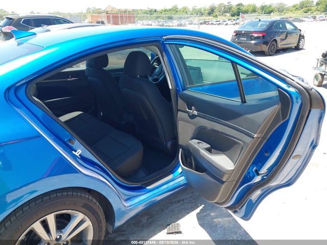 Hyundai ELANTRA Value Edition