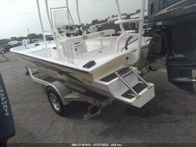 Alumaweld Xpress Boat
