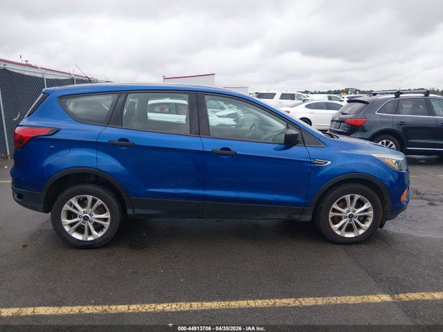Ford Escape S