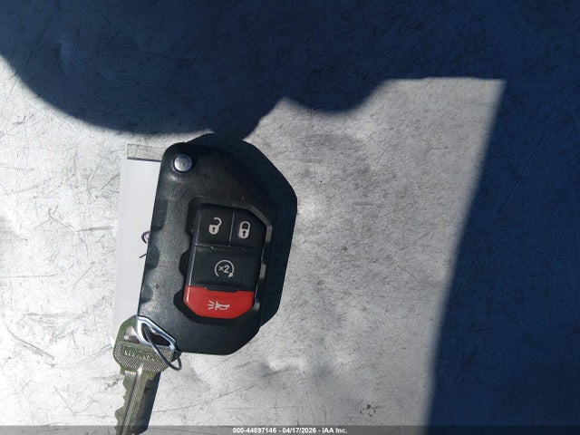 Jeep Wrangler Sahara 4x4