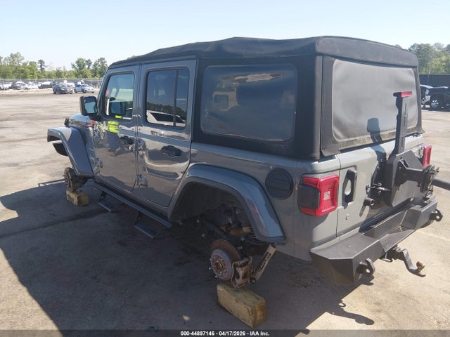 Jeep Wrangler Sahara 4x4