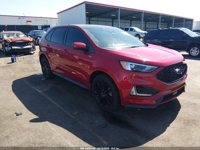 Salvage Ford Edge Image