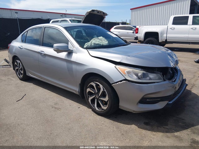 Salvage Honda Accord Image