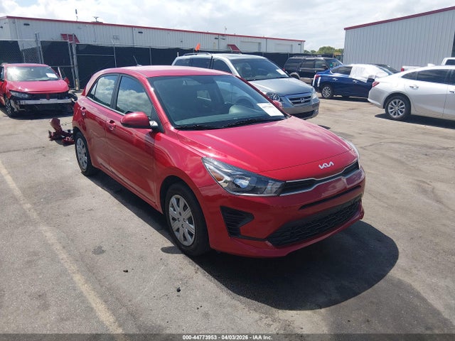 Salvage Kia Rio Image