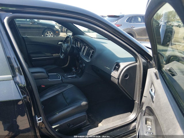 Dodge Charger Sxt Rwd